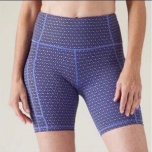 NWT Athlet Ultimate Stash Monogram Purple 7” Bike Shorts with Pocket Size Large